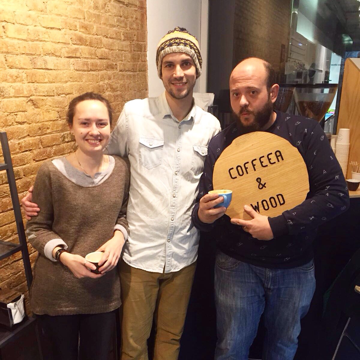 coffeeandwood's tweet photo. Our firsts and super VIP coffee addicts in the new space! #bcncoffee #coffeebcn #coffeecorner #bcnfoodmakers https://t.co/5Xd9fPoKFP