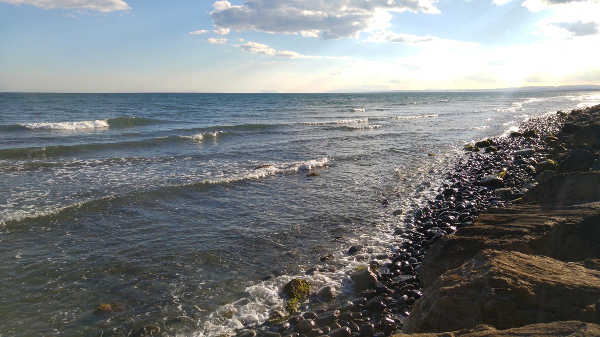 ClaveroD's tweet photo. #SpringTime #AlwaysBeach #nofilter  @serdemalaga @tiempobrasero https://t.co/9ahx2MfgSv