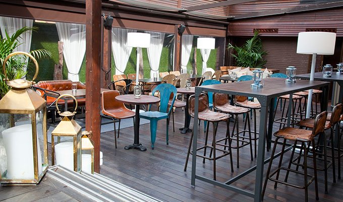 terraceando's tweet photo. Da igual que a abril le guste jugar con el tiempo... Tenemos la terraza perfecta para este mes: @grupolamision  👏 https://t.co/g8eJCg6rU7