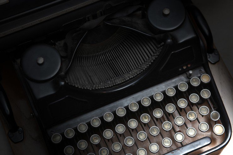 nofilmschool's tweet photo. The Script Reader's Checklist: 60 things that will land your screenplay in the trash https://t.co/IA3oDkhXeP https://t.co/rstSj2RMu9