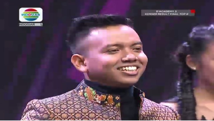 Indosiar's tweet photo. Selamat @da3_Irsya berada diposisi aman! #DAcademy3 https://t.co/xevA9CPIg5