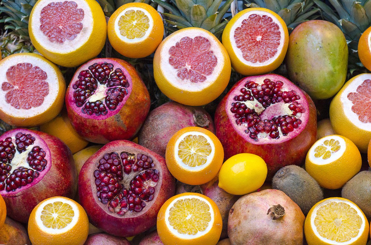 hilewater's tweet photo. Enjoy your HILE with a squeeze of lemon! Try other fruits as well! #HILE #superfresh https://t.co/sOW0pLjKy6