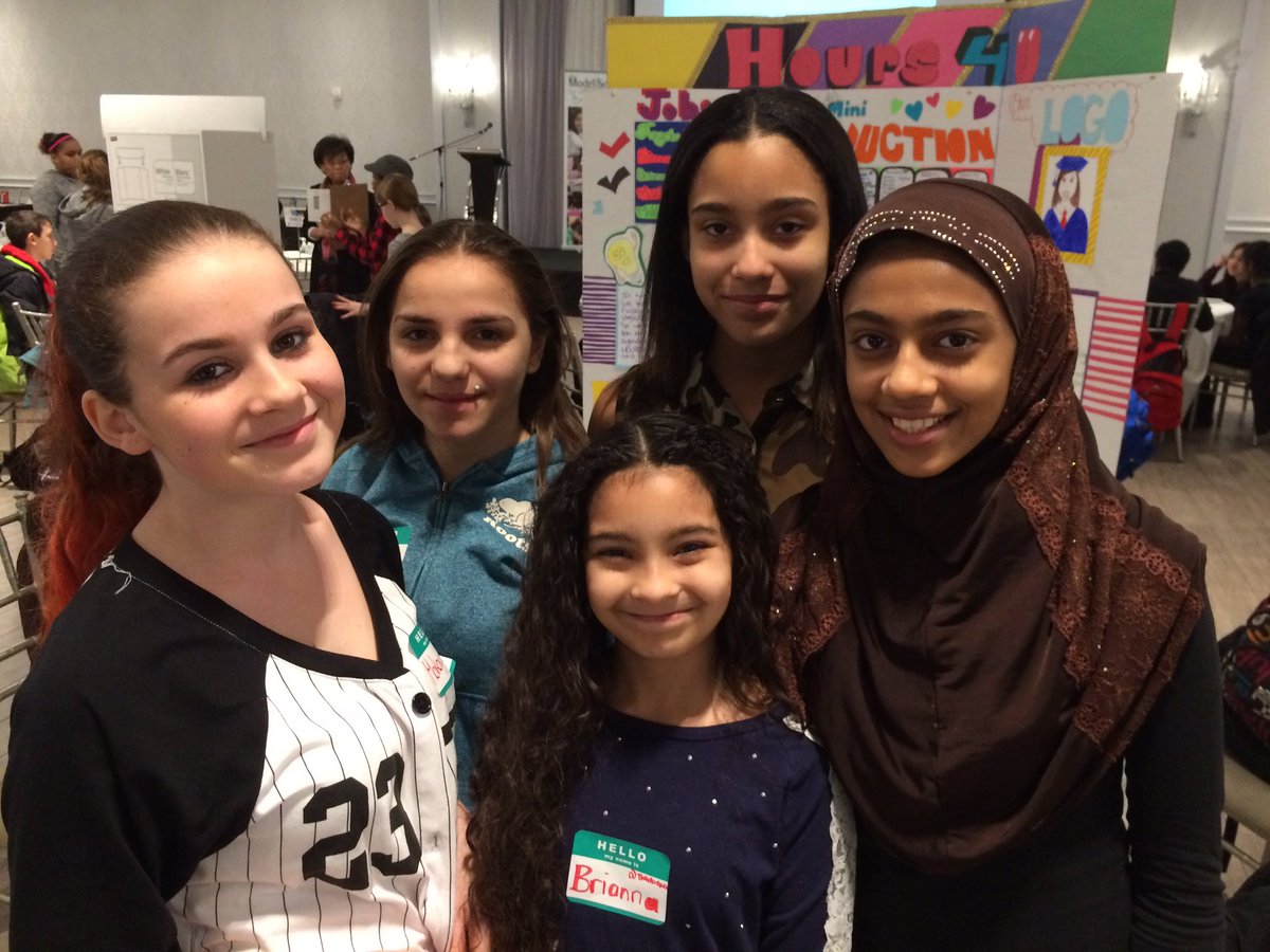 tdsb's tweet image. Good morning! Gr 7&amp;amp;8 students from across @TDSB_MSIC are competing in today's #MSICEdAppHack event.