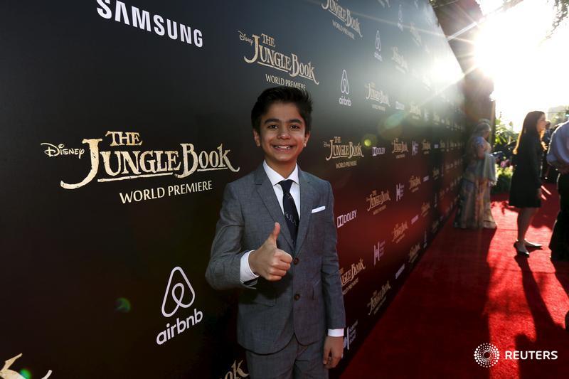 ReutersAsia's tweet photo. Video: @TheJungleBook premieres with 'wild' red carpet https://t.co/rtdYUVG0qo https://t.co/BJOzLvqsbh