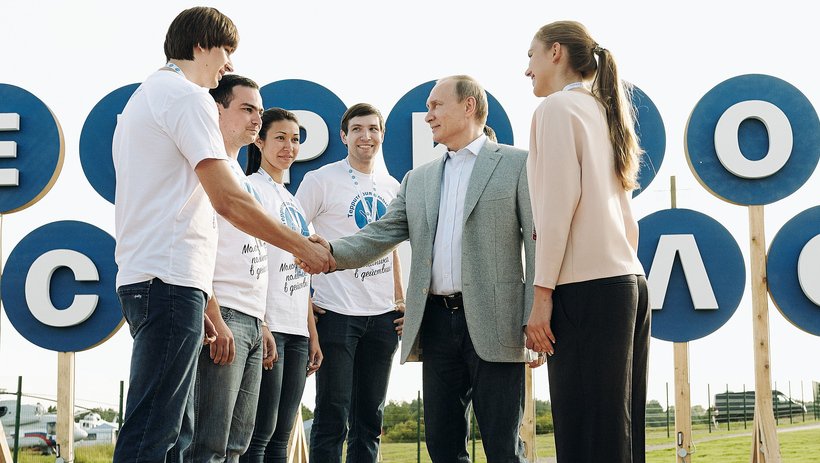 Владимир Путин: Патриотическое воспитание — органичная часть жизни общества
fadm.gov.ru/news/28853 
#Росмолодежь