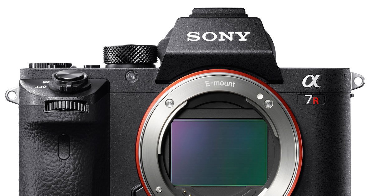 petapixel's tweet photo. Rumor – The Sony a7RIII may boast an 80MP sensor: https://t.co/kPiSHLwnLh https://t.co/CsPV1RLG4M