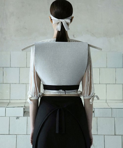 enquire_mag's tweet photo. #DZHUS #SS16 "PRO FORMA"
https://t.co/vs0vPsQaxK
#Fashion #Ukrainiandeisgn #fashiondesign #uniform https://t.co/bBH4FCIPxe