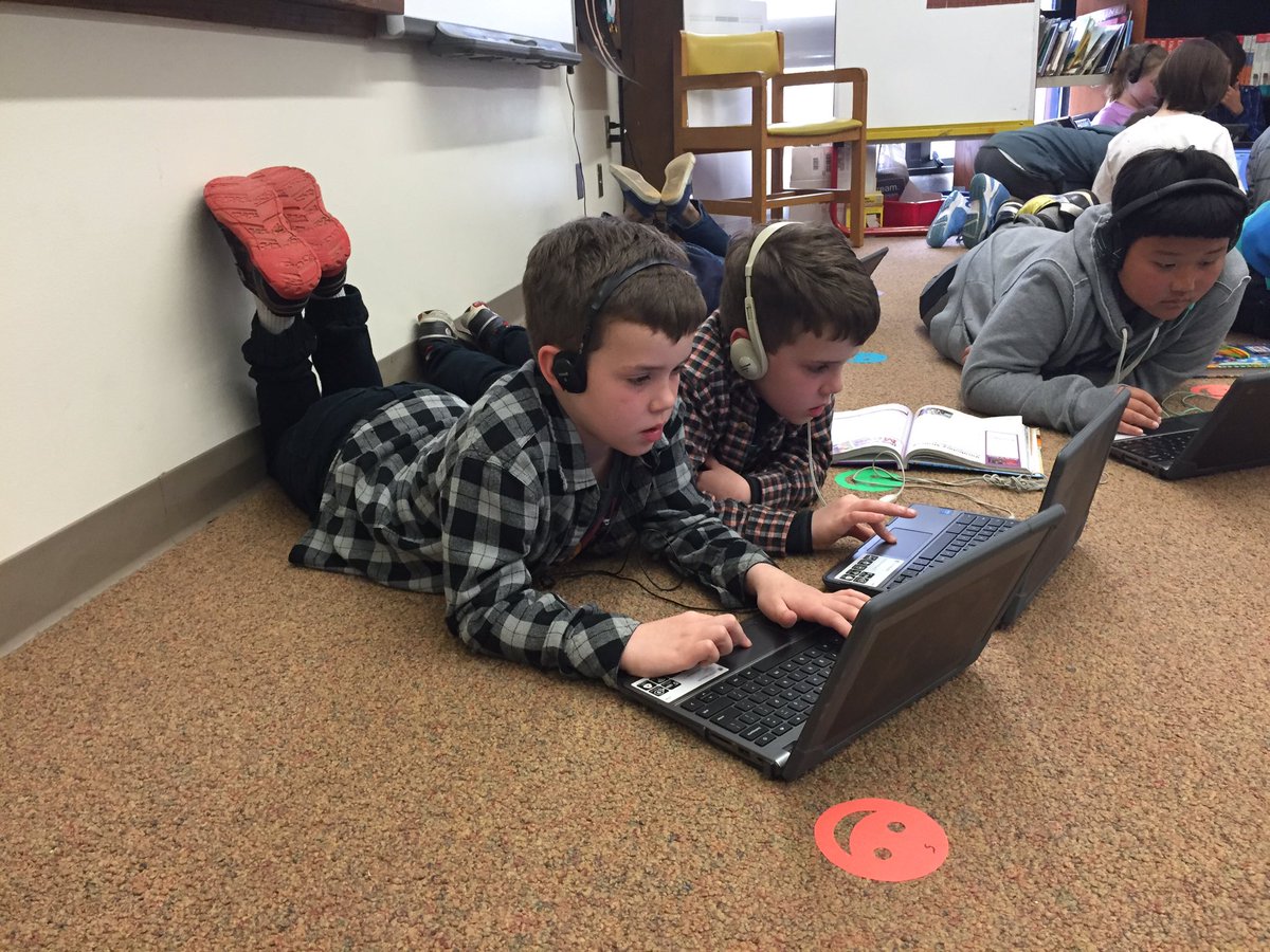 Double vision while visiting 3rd grade and their new Chromebooks! #LHEpride #twins