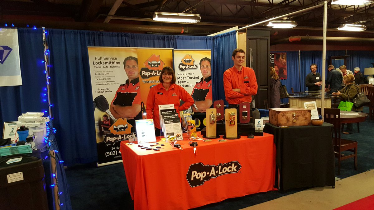 PALMaritimes's tweet photo. We had a great time at the @NSHomeShow last weekend. Here are Kirsten and Kyle manning our booth. #SpringIdeal https://t.co/AT4kn7YhB2