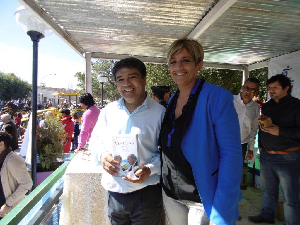 MartinezRivasJP's tweet photo. @partidofe y UATRE Aniversario 98° de Comallo Río Negro @Confluencia_Fe @geronimovenegas @naticonteok @Weretilneck https://t.co/ZfQz8Zd6tU