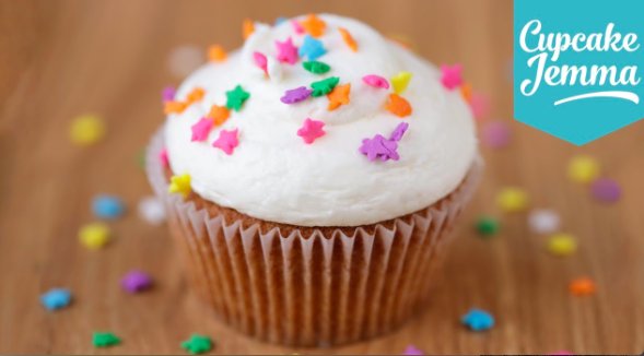 threesixfivecl's tweet photo. For all things cupcake and sugar @jemmawilson @crumbsandoilies is your girl! https://t.co/BrzmiEUXCZ https://t.co/AKnlHziobq