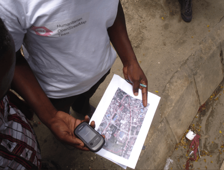 RamaniHuria's tweet photo. From GPS to pen & paper,learn about data collection tools to #startmapping #communitymapping https://t.co/jo8wnsYCAs https://t.co/8fkaf00OZp