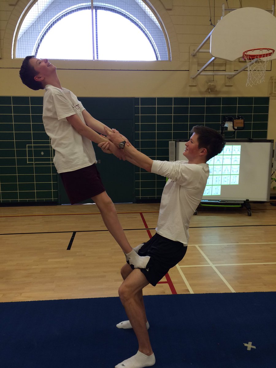 jonlandon62's tweet photo. #balanceit app in use during our grade 10 educational gymnastics unit. @ashburycollege @mrrobbo #PPL2O https://t.co/FIi2a5UmkM
