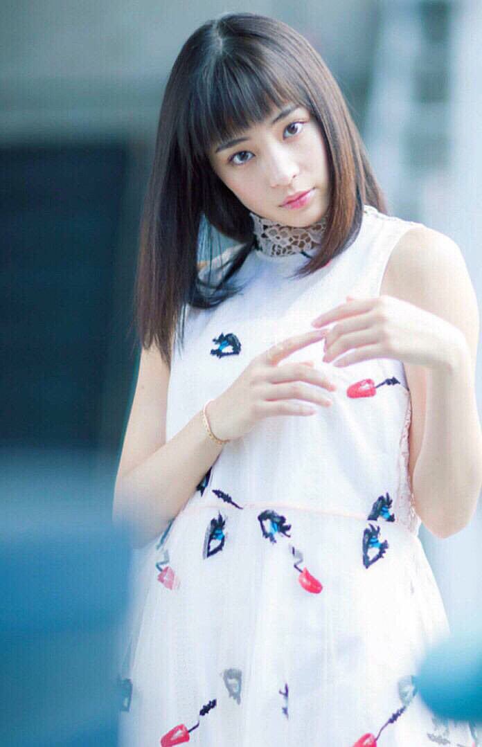 広瀬すず応援 広瀬すず好きな人と繋がりたいのでやります 広瀬すずかわいいと思う人rt 広瀬すずに会いたい人rt これからも応援したい人rt Rtした人全員フォローします T Co 8jysmxqgiw