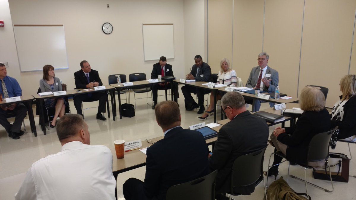 Chancellor Carey kicks off #OHSOTS activities with a #CollegeCreditPlus discussion at the <a href="/RioEdu/">EduRio</a> Meigs Center.