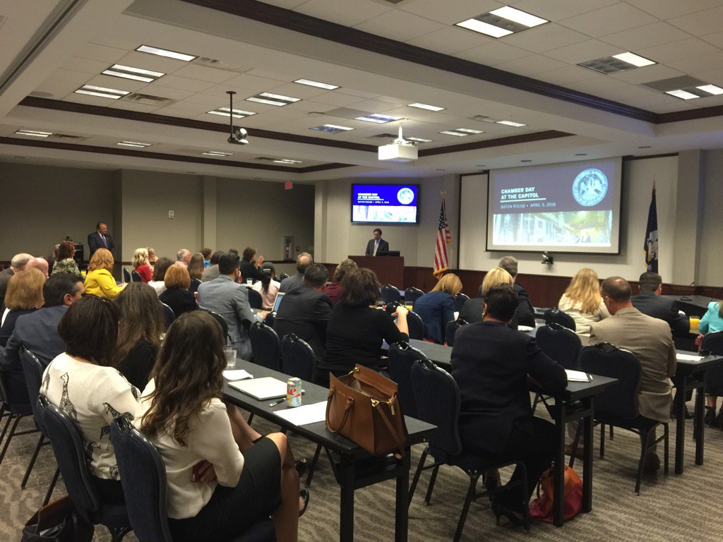 BrianLandry13's tweet photo. Chambers from around La gathering at LABI conference for a legislative update from house spk Barras #lacce https://t.co/Z7iqSsUIJb