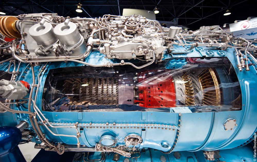 мотор aurus v8. двигатели нового поколения. двигатели нового поколения. новое поколение моторов. двигатель 1.