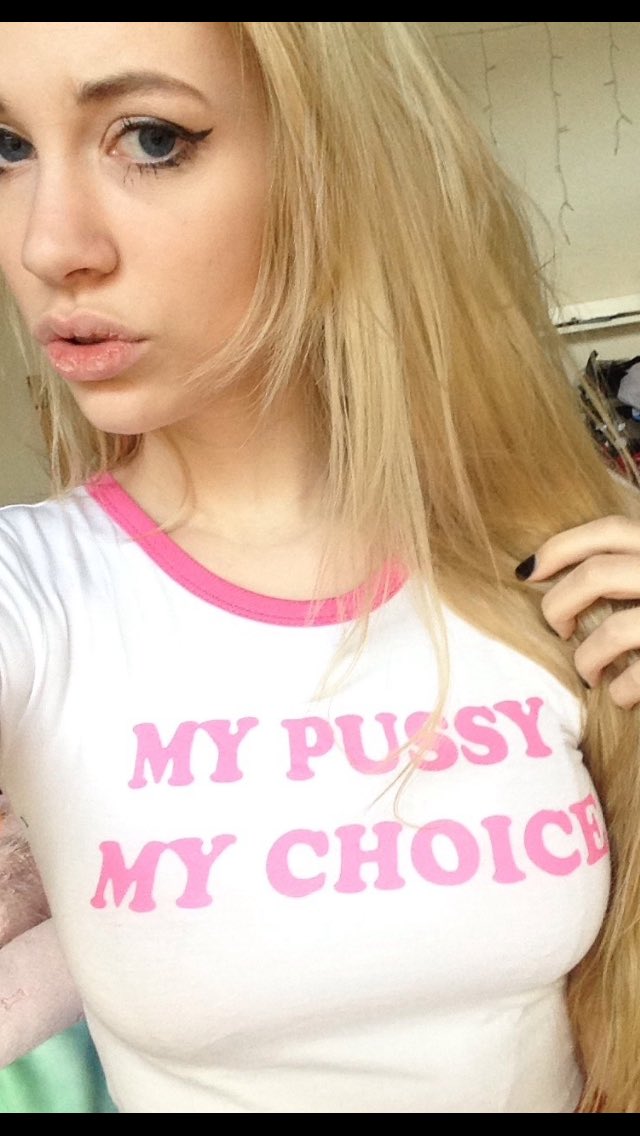 CandiceCooper_'s tweet photo. Selfie #mypussymychoice https://t.co/x3evemH1wi