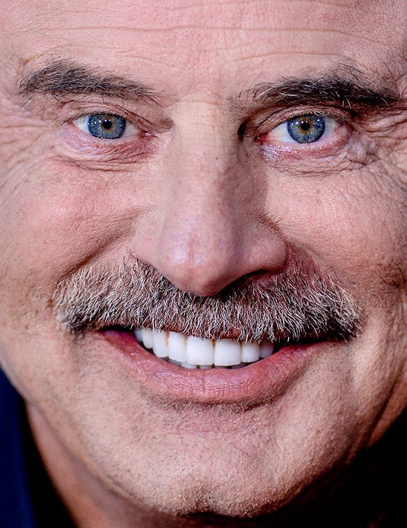 CelebsInHD's tweet photo. dr. phil mcgraw #CelebsUpClose https://t.co/ErYtaZYZ4B