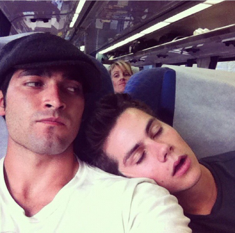 DYLAN_OBRIEN02's tweet photo. LMAO😂😂❤️ @dylanobrien @TylerL_Hoechlin https://t.co/g1XDNR5gXV