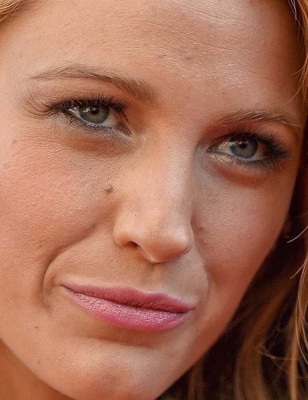CelebsInHD's tweet photo. blake lively https://t.co/5fxxmV16EE