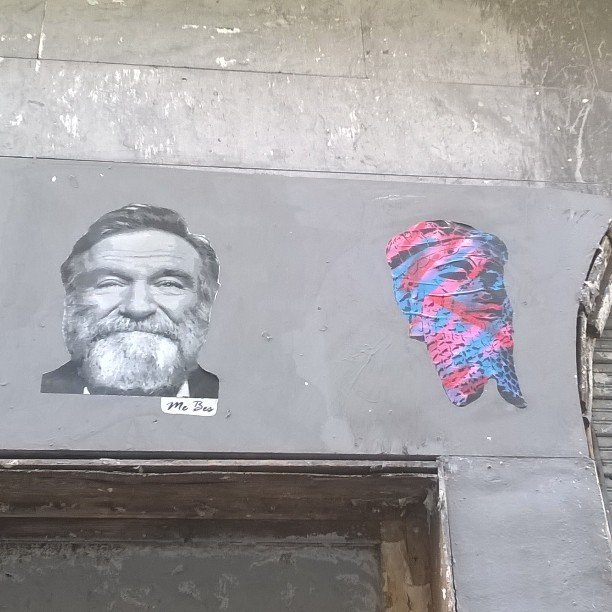 BrujaMaracc's tweet photo. Cara a cara las obras de @me_bes y @brodbus en la esquina de la calle Infanta con la calle Libertad. 2016. #Chueca … https://t.co/POpFU86o49