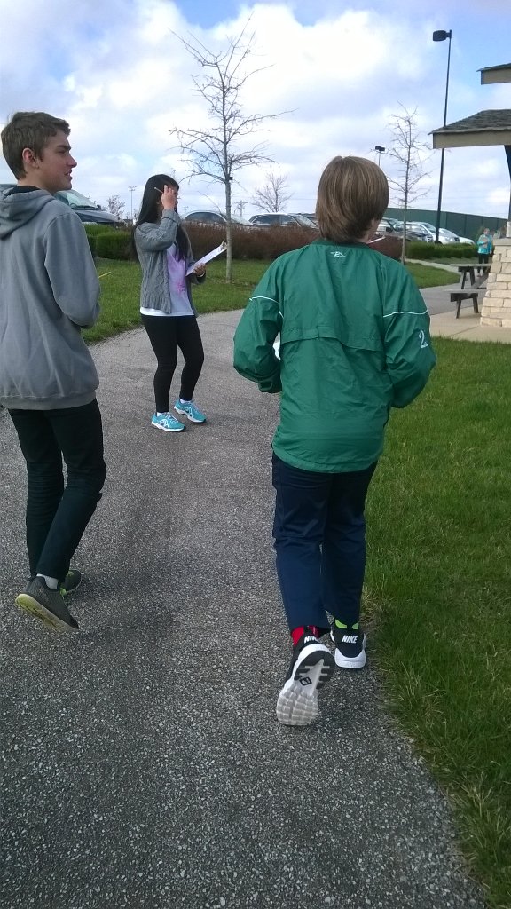 LadyPatton's tweet photo. Sci6HA: First *BRISK* outdoor activity for ecology - Biotic vs Abiotic Nature Walk! #middleschoolscience  #zwpd https://t.co/AS21oxvJL1