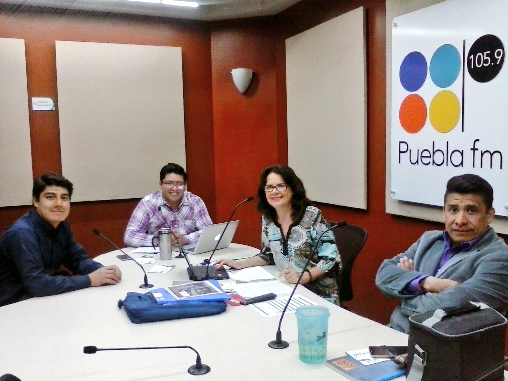 PortiPuebla's tweet photo. Oscar Vívaldo de @lacolectamx nos invita al concurso de joyería inscripciones abiertas ¡Participa! https://t.co/Y5xuQEo2N9