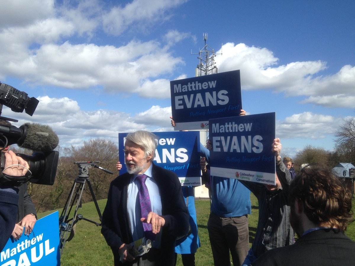 MonmouthshireCA's tweet image. The draw &amp;amp; political persuasion of @BorisJohnson, @AndrewRTDavies @MatthewEvansNPT win over new @NewportCF recruit?😉