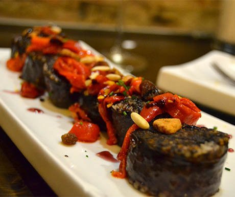 luxurytravel's tweet photo. Spanish food explained - my top 5 tapa recommendations - A Luxury Travel Blog https://t.co/TZDpdzv7Jc https://t.co/hwhLgzvWap
