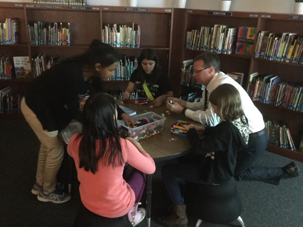 DWE_Library's tweet photo. @brianblum_ getting involved in #LEGOtinkering in the library! #LEGO https://t.co/QoMMftgmN0