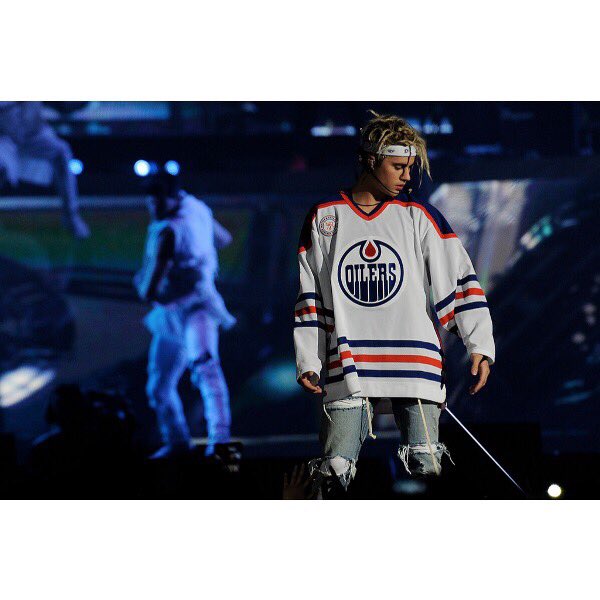 BTSArmy929's tweet photo. What a night #PurposeDenver https://t.co/TGt4Sm9ri3 https://t.co/4v28D1mm5t