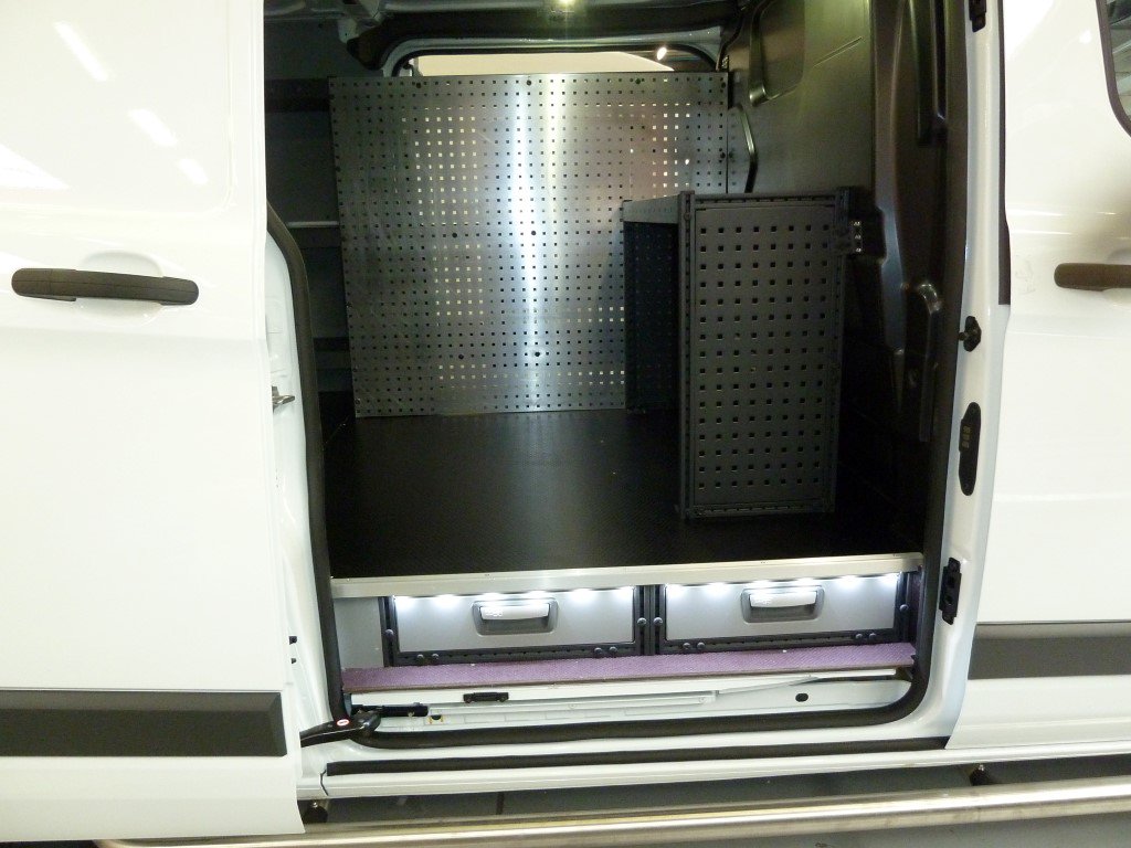 modulsystem's tweet image. Weer een project afgerond met onze gepatenteerde Arbo-vriendelijke LED lade-verlichting! #ModulSystem2016 #BWI