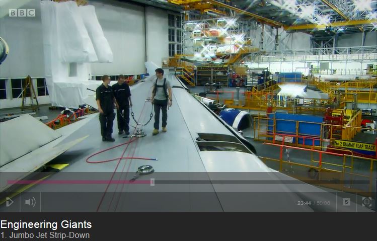 Latchways's tweet photo. Great shot of #WinGrip (23mins) on a Jumbo jet strip down on last nights' #EngineeringGiants https://t.co/NOZtrb5b5d https://t.co/eMhM2LMI0P