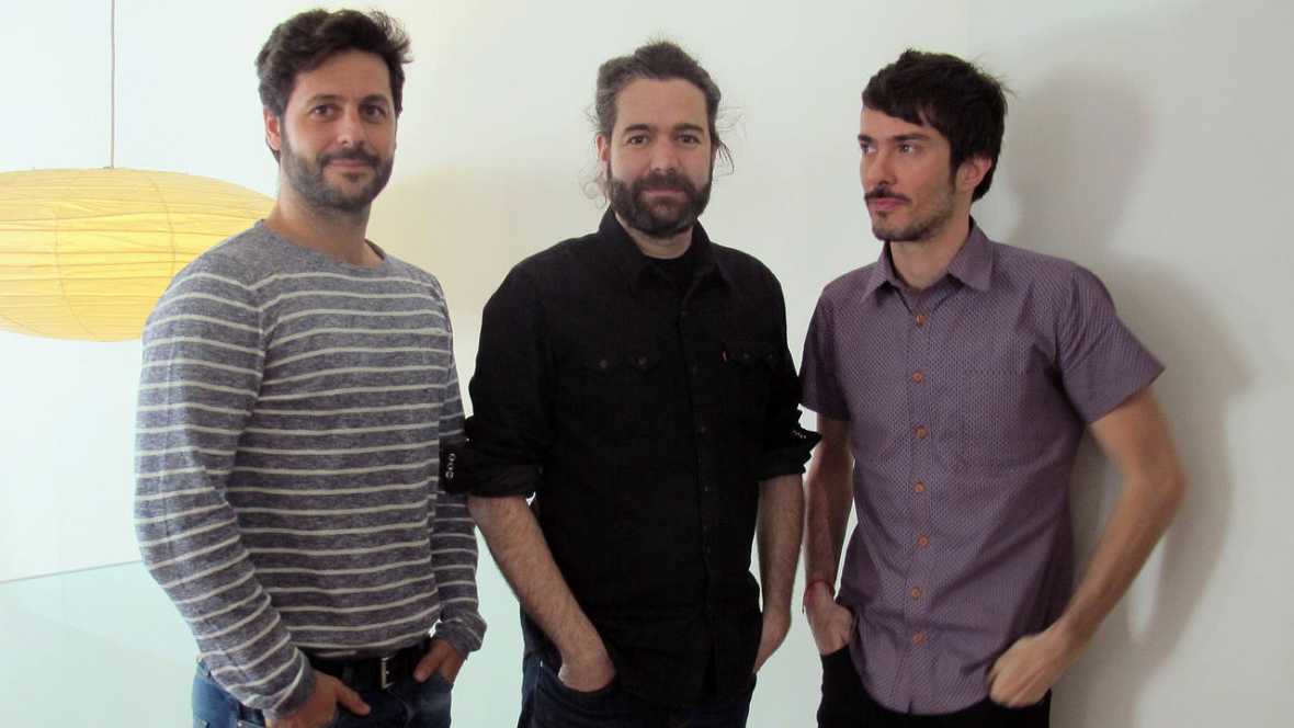 rtve's tweet photo. .@vetustamorla: "Nos gusta desmitificar al músico, un trabajo con sus glorias y miserias" https://t.co/Xe5fHNwMTg https://t.co/SSUTVnH7mg