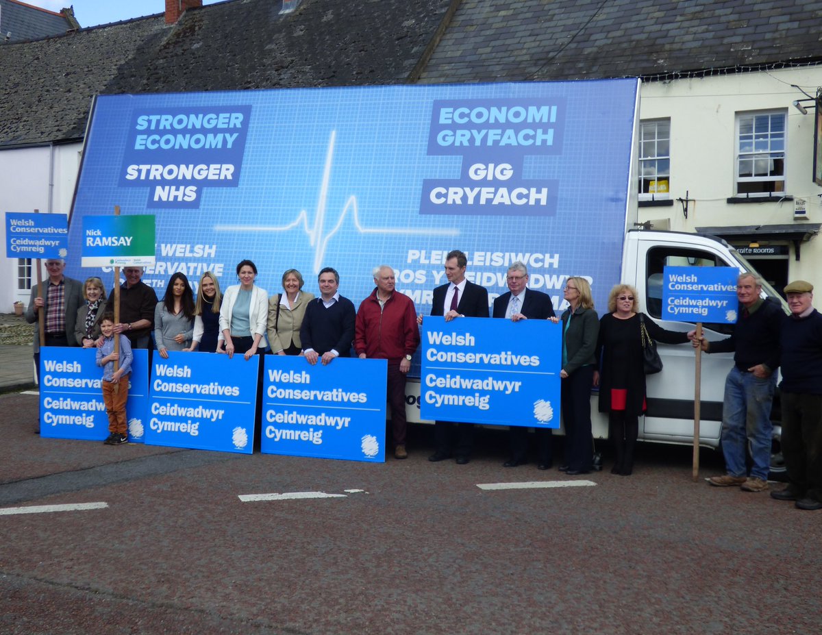 MonmouthshireCA's tweet image. Good to see the @WelshConserv Stronger Economy, Stronger NHS message in #Usk #Monmouthshire. #SecuringRealChange