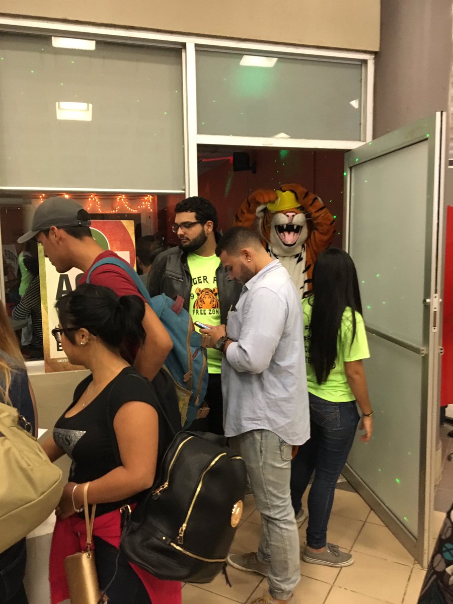 rectorametro's tweet photo. #PorTiyPorMí #SemanaPrevención #InterMetro #TigerPub #PreJustas. 📍Centro de Estudiantes 🍹 https://t.co/jbmDHjgPja