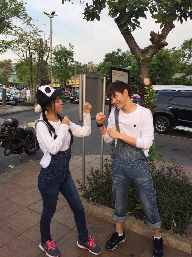 NSittikun's tweet photo. @PloysaiAf12 @13TheFriday @focus_kittikun 55555 จะไฟว์กะพี่เหรอตัวเล็ก #แพ้ตั้งแต่เริ่ม #หมายถึงกัสนะที่แพ้น่ะ 😂😂😂 https://t.co/LU7ITu3wqf