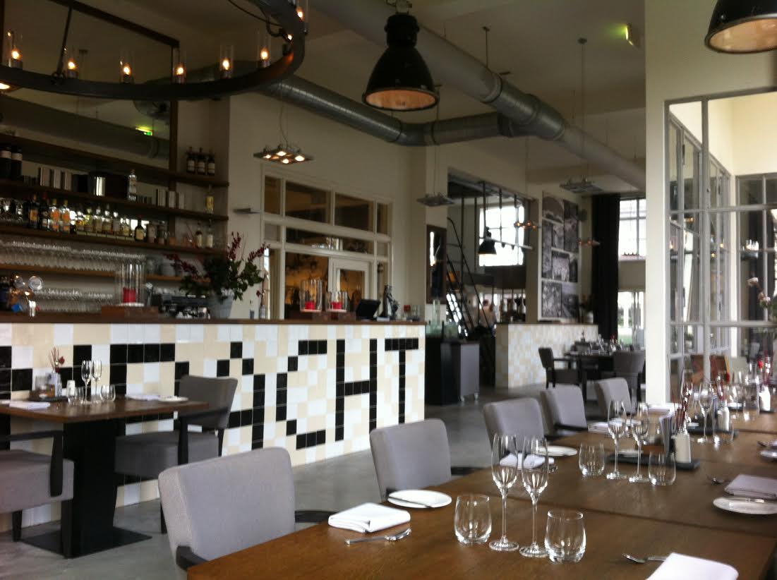 Ook voor 'Meeten &amp; ite' op 16.06 is de 1e reservering gemaakt <a href="/RestHetAmbacht/">RestaurantHetAmbacht</a> #fbAmbacht facebook.com/events/1673918…
