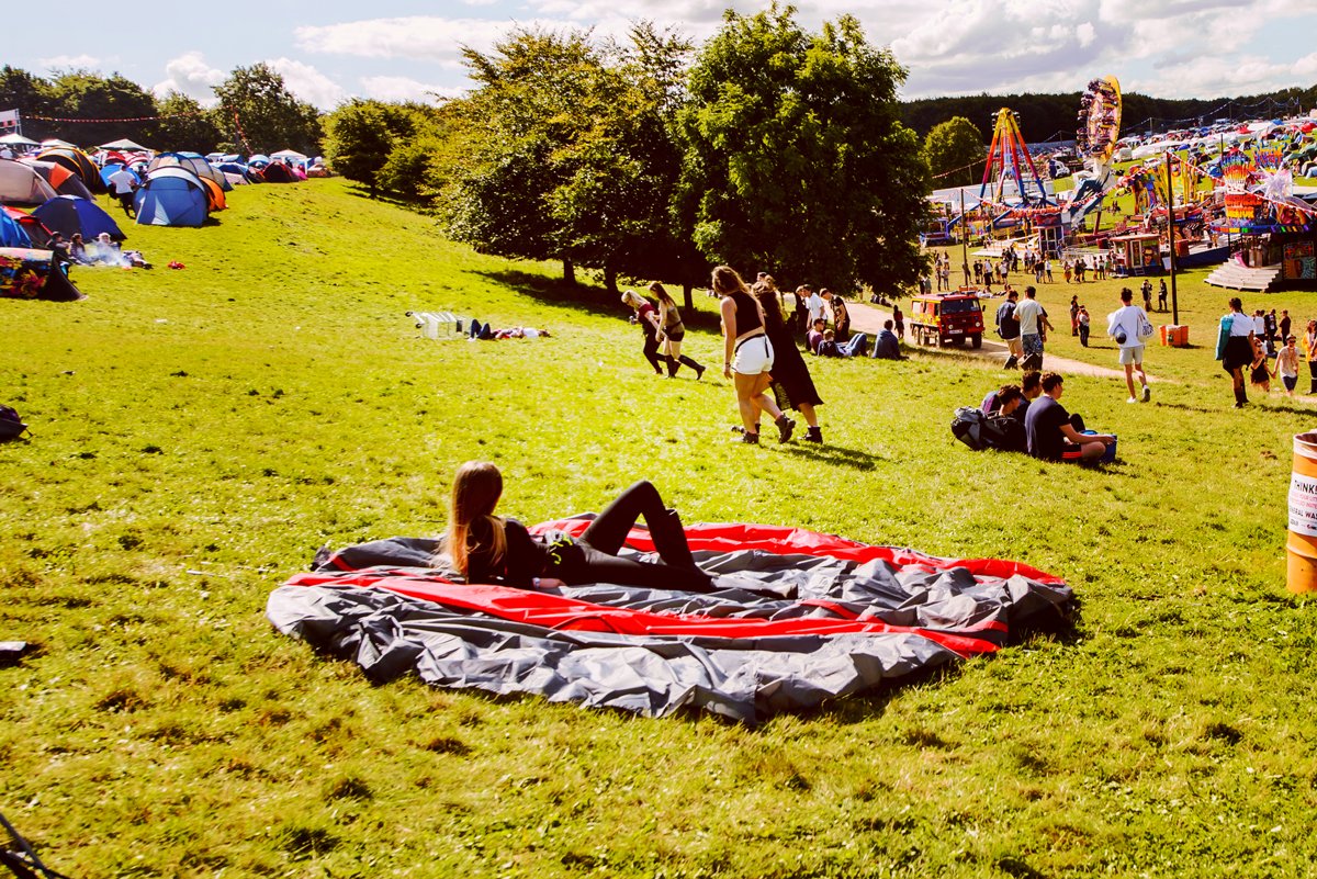 OfficialRandL's tweet photo. When you start to build your tent, then you look at the view and you've just got to chill for a minute https://t.co/lzCJfluLFz