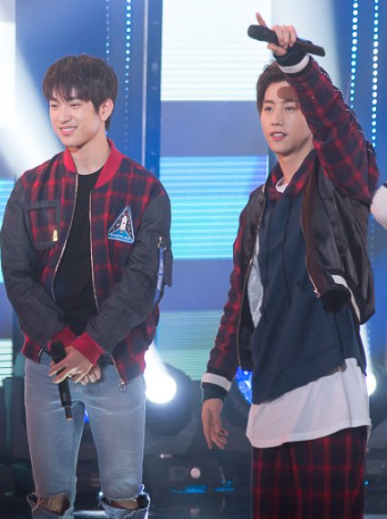 GOT7Indonesia's tweet photo. [PICS/PRESS] 160405 SBS MTV The Show - #GOT7 #JB #Mark #Jackson #Junior #Bambam
© fnnews https://t.co/trxkm2aQmr