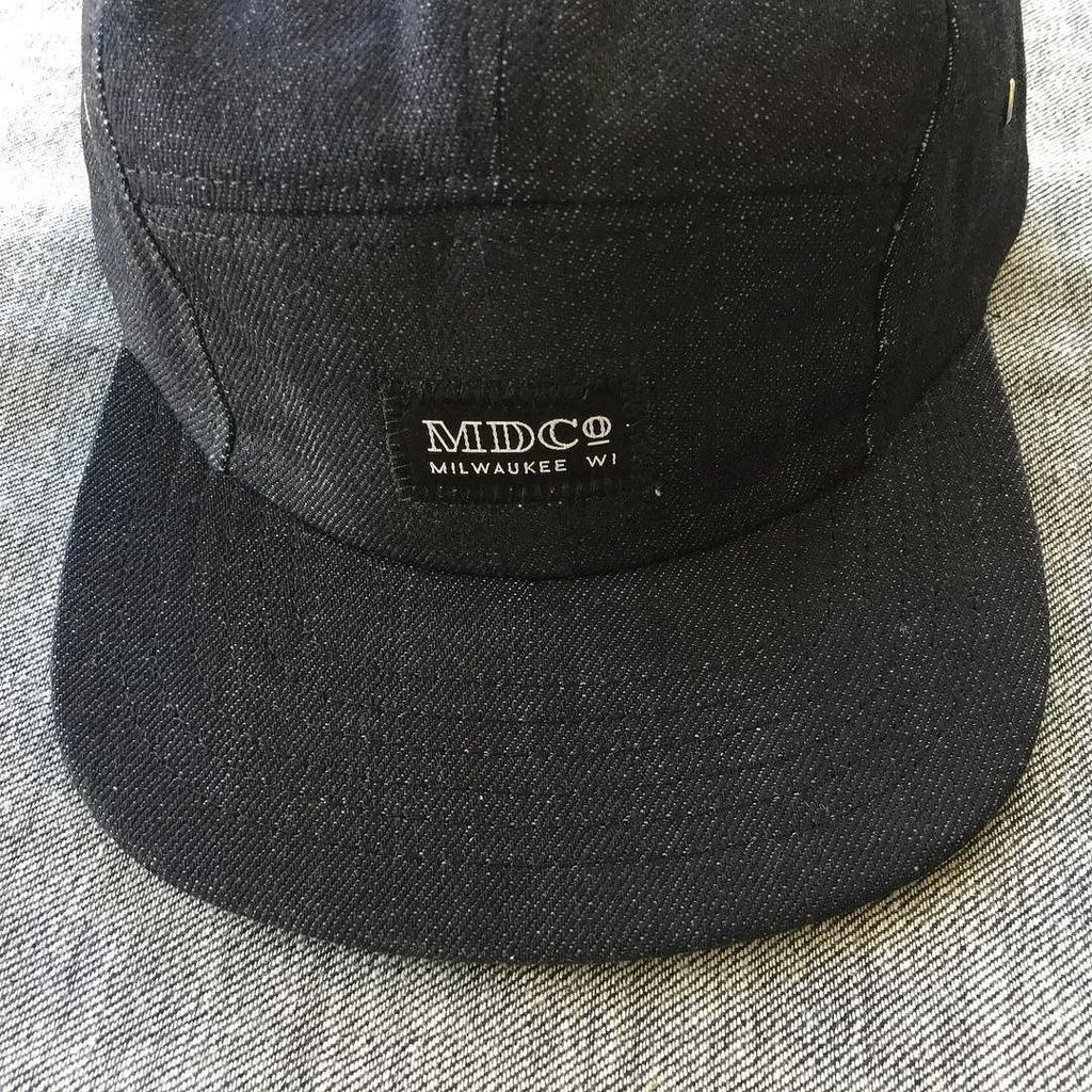 mkedenimco's tweet photo. MDCo 5iveP Cap. Denim on denim.
#milwaukee #mke #fivepanels #caps #streetstyle #blue #de⦠https://t.co/DkogWYcN7p https://t.co/uajVyCAkSU