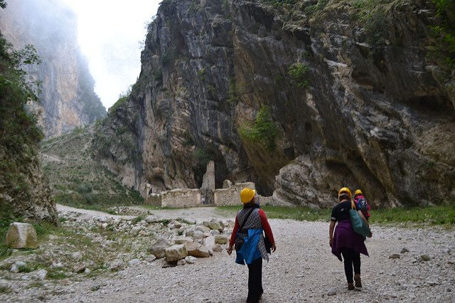 SweetItalia's tweet photo. A refreshing walking among the amazing #Abruzzo mountains #Abruzzotravel https://t.co/hdqBAmIimH