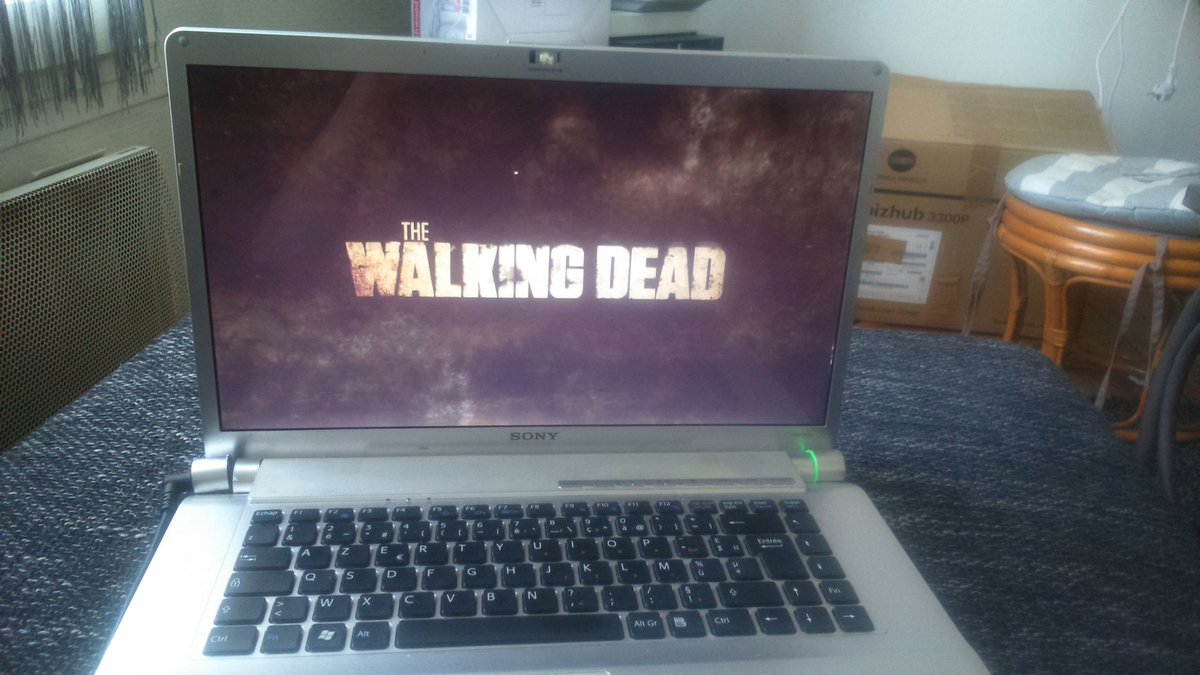 Sinizi1's tweet photo. Lets see :-) #WalkingDeadFinale https://t.co/eScoL0pM8V