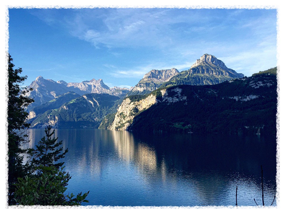 HeinService's tweet photo. #naturechallenge day6 #Vierwaldstättersee Blick auf #HohBrisen u. #Brunnistock von #Ingenbohl #Schwyz #schweiz https://t.co/cy7TZdKxe3