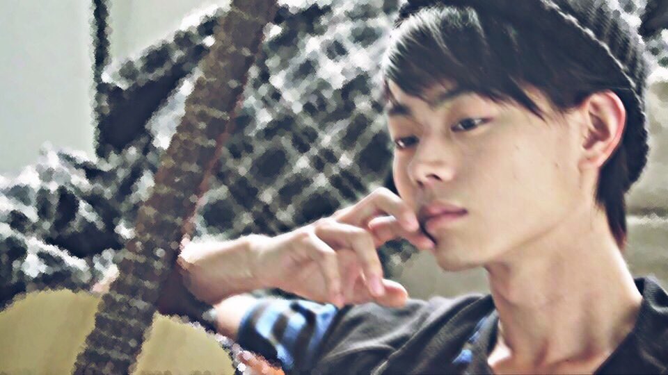 5vma9O's tweet photo. ㅤ

　　　　　　　急な雨に打たれて

　ずぶ濡れになってヨレたシャツが

　　　　　　#RTしたnrさんbotさんフォローする 

　　　　　　　　　肩に伸し掛かるようだ https://t.co/qzqiMeEqDl