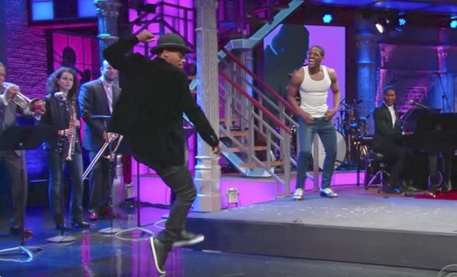 Dance_Magazine's tweet image. Tapper Jared Grimes and jooker Lil Buck came together for a duet, and sparks flew: bit.ly/23dzK4T