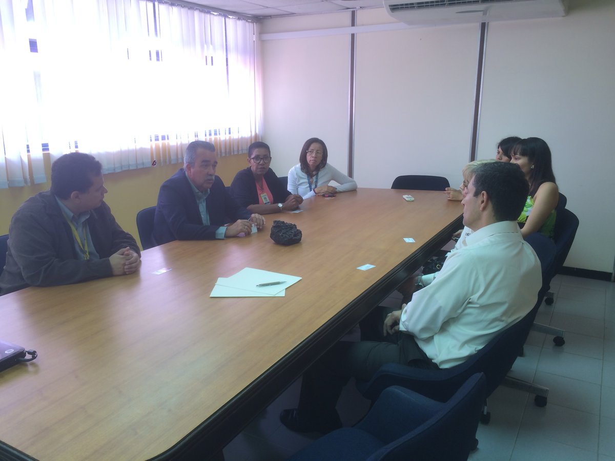rectorunitecve's tweet photo. En @UNITECVE junto a representantes de  Abstract Training Center, C.A. para firma de convenio. https://t.co/tJchC1PQVD