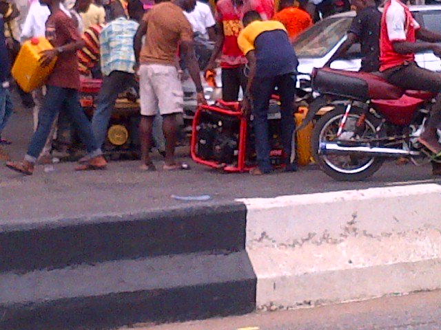 gbadeboseun's tweet photo. #somethingiswrongwithus we should be protesting on the streets yet we are adjusting,surely we are not ok https://t.co/bwEuxRVNG1