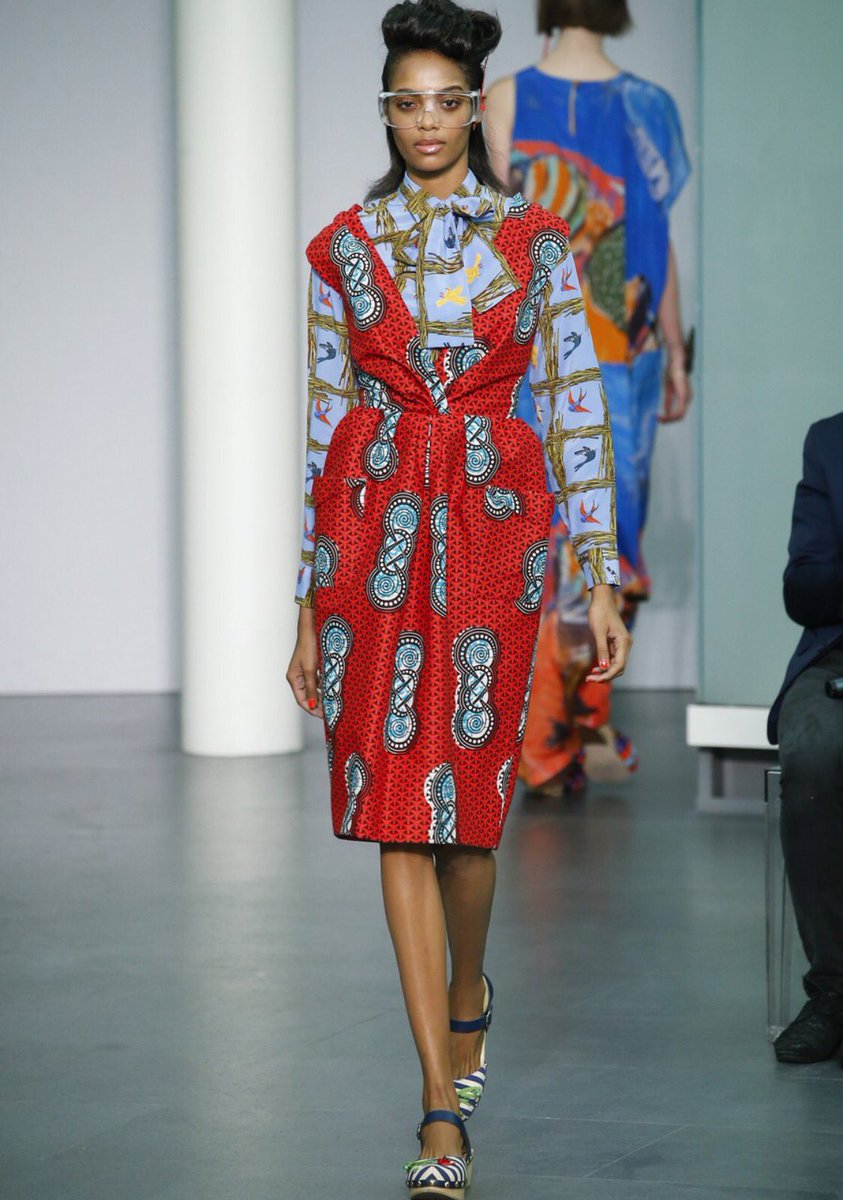 ERBEntCorp's tweet photo. A LESSON in PATTERN PLAY! @stellajeanltd #Spring2016Collection #fashionbloggers #fashions #chic #designer #luxury https://t.co/UY79HfoD3U